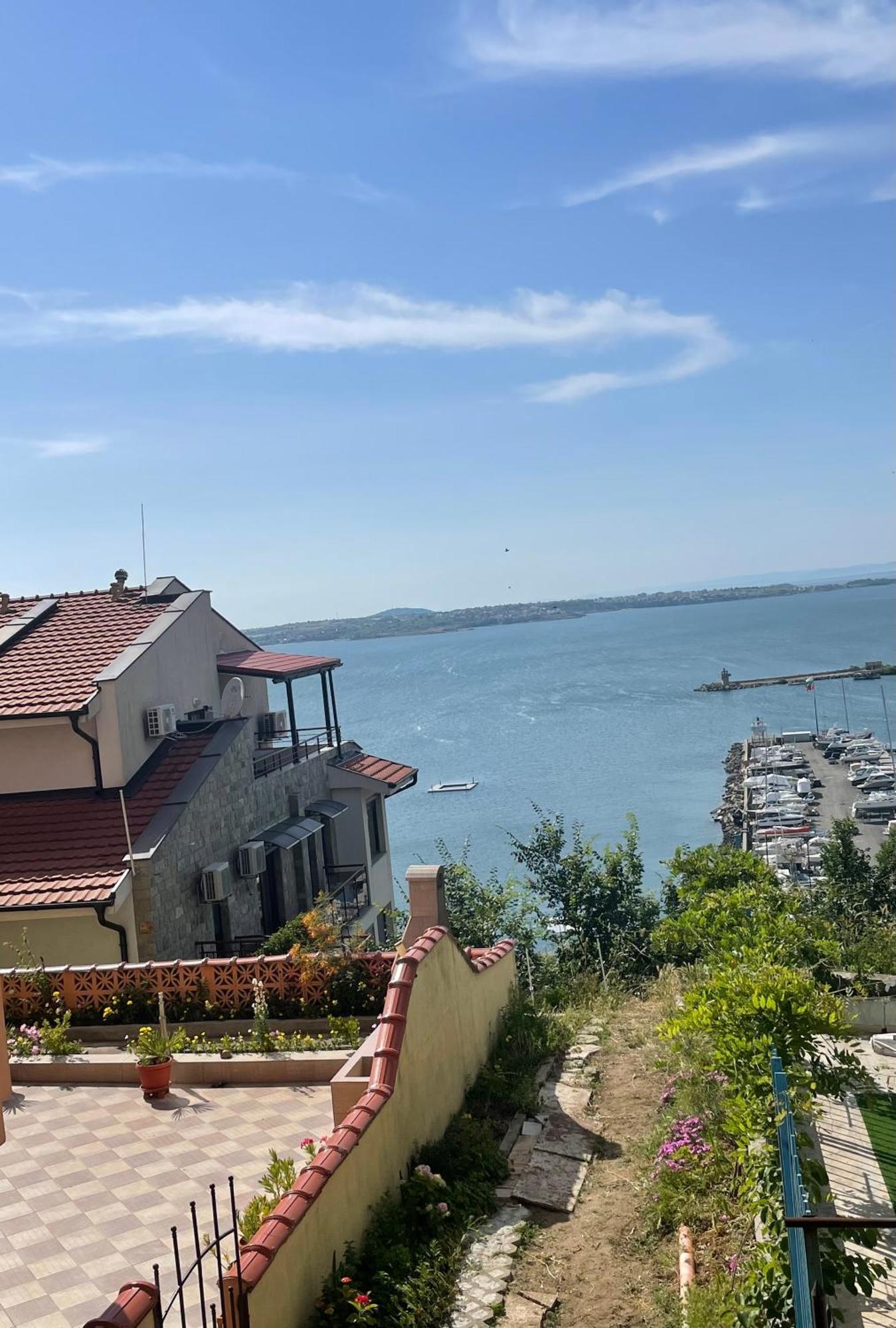 Bonne Chance Apartment Sozopol Exteriör bild